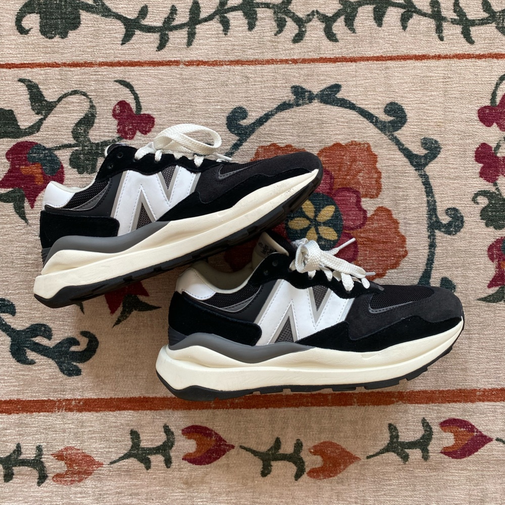 New Balance Sneakers